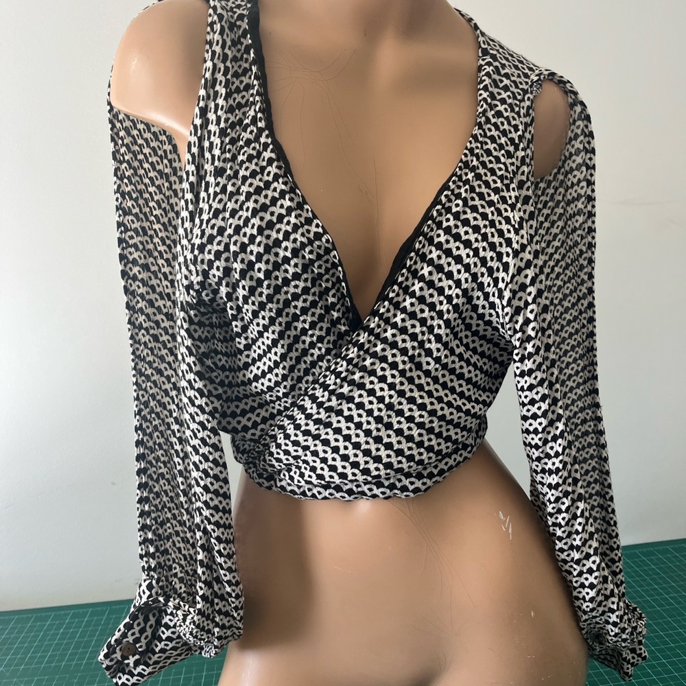 Raga Open arm Wrap Top